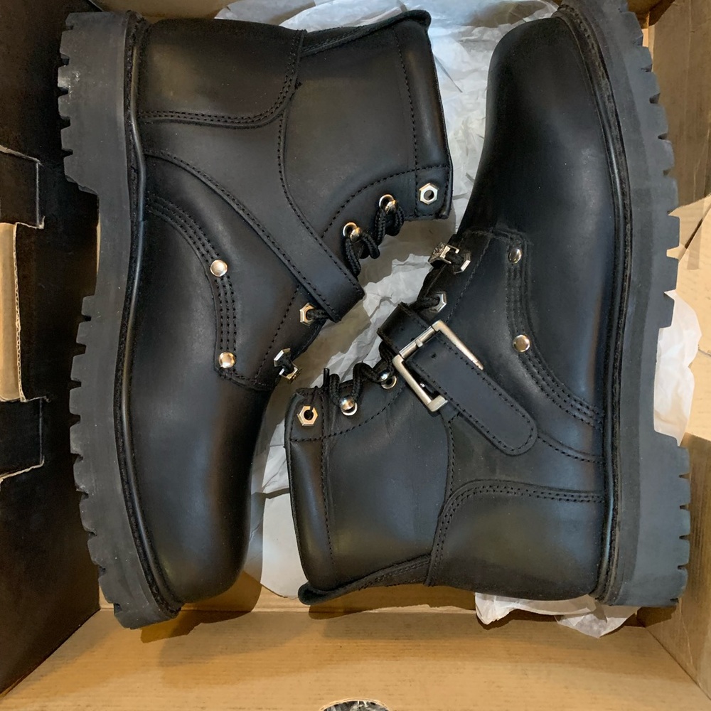 Men’s Size 11 River Road leather biker boot
